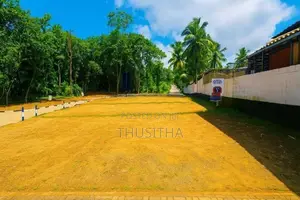 Prime Land for Sale in Kadawatha