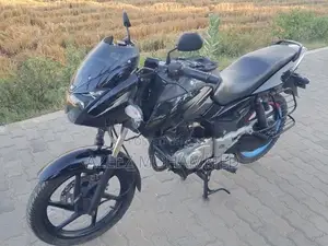 Bajaj Pulsar 150 2016