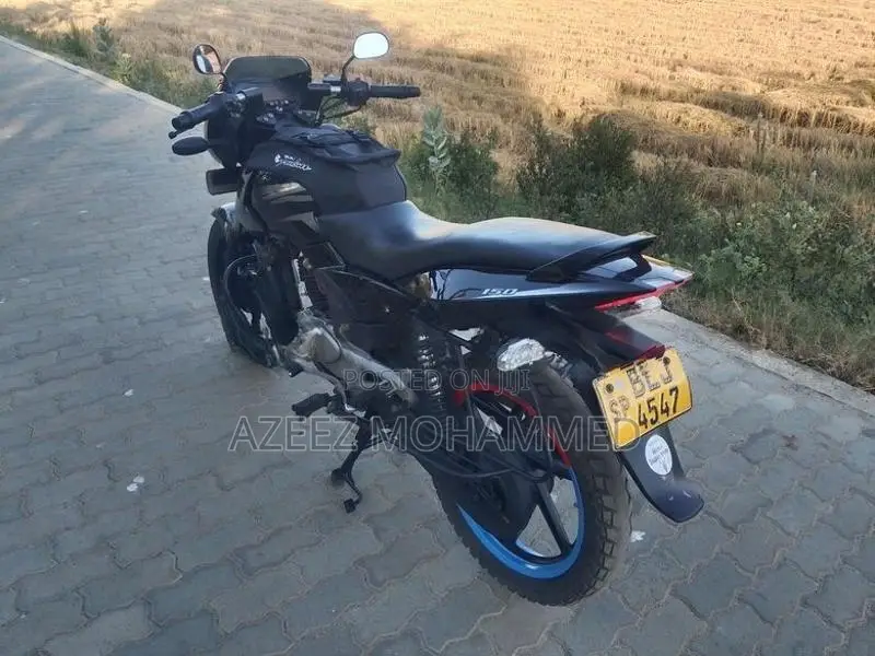 Bajaj Pulsar 150 2016