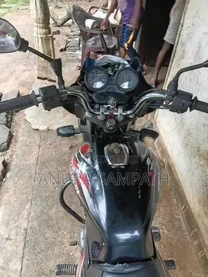Bajaj Discover 100 2013