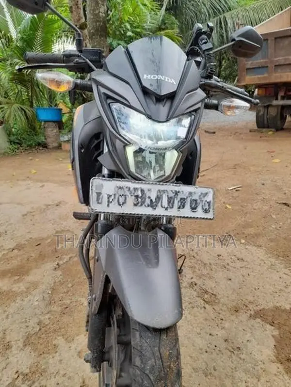 Honda CB Hornet 2019
