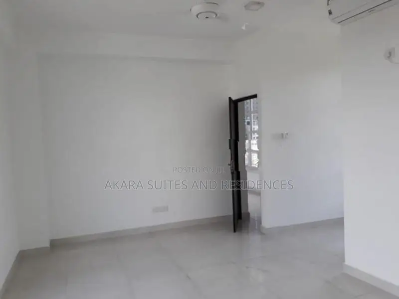 10,416 Sq.ft - Commercial Building for Sale Colombo 02 CP26528