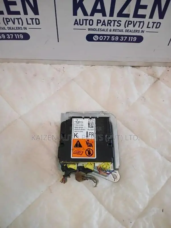 Nissan Leaf Airbag Modulator