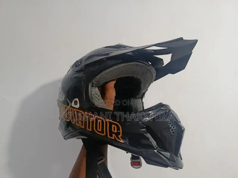Gladiator Full Face Helmet