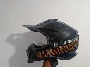 Gladiator Full Face Helmet