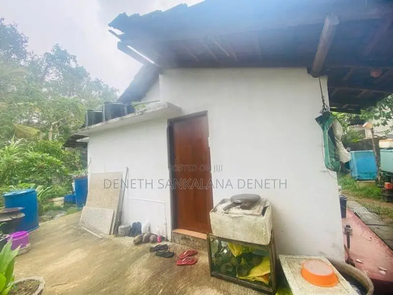 Weyangoda නිවස සහ ඉඩම විකිනීම
