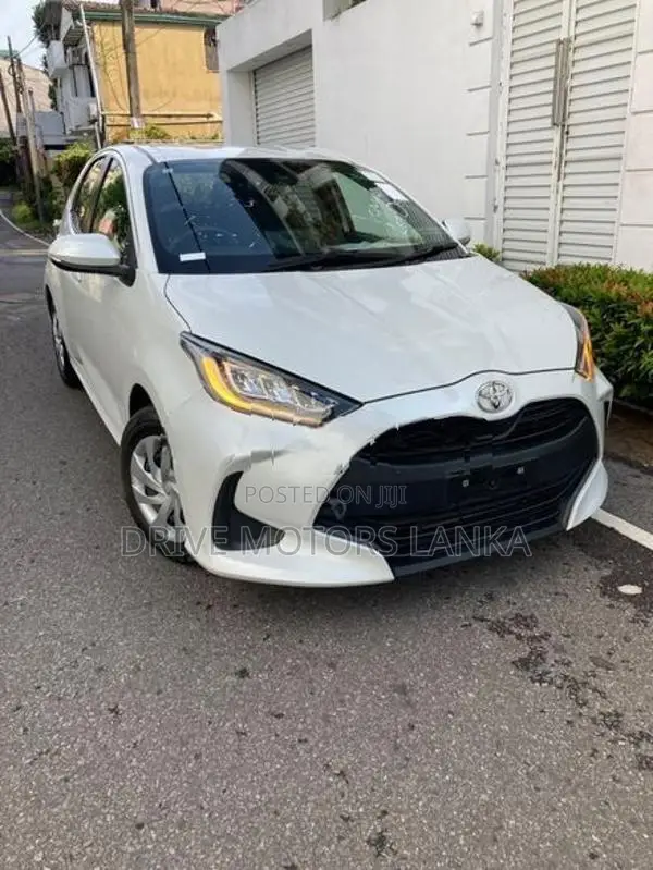 Toyota Yaris G LED 2023