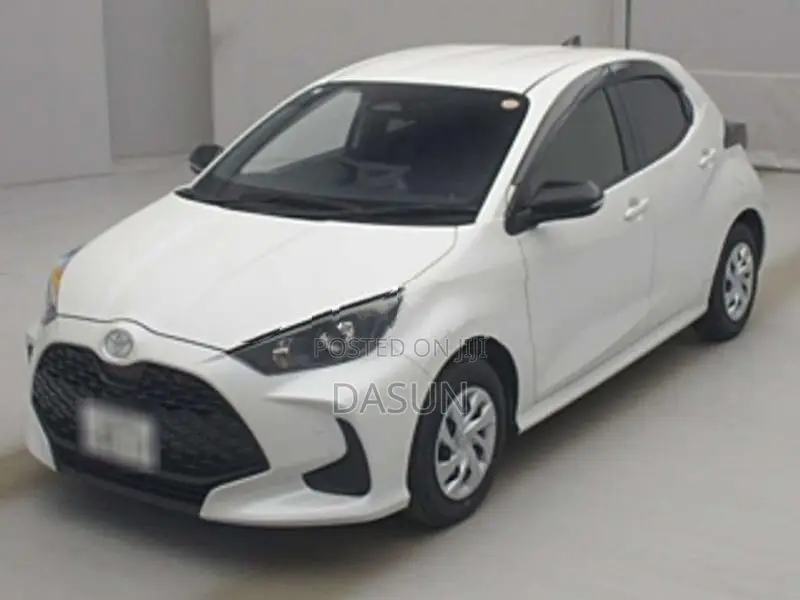 Toyota Yaris X/G grade Import 2024