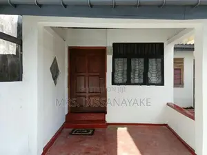 B Type House For Sale Raddolugama In Katunayake
