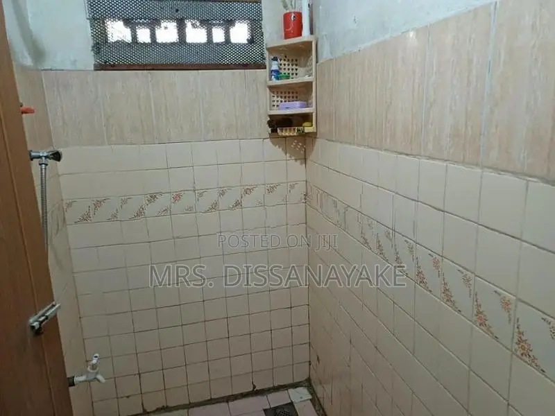 B Type House For Sale Raddolugama In Katunayake