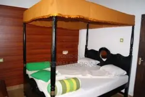 Nuwara Eliya, Fully Furnished Colonial Bungalow on 10 Perches for Sale
