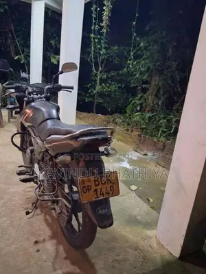 Bajaj Discover 125 2015