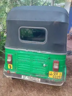 Bajaj RE 2003