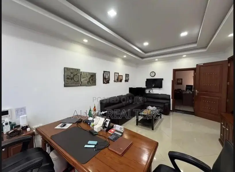 Commercial Space for Rent in Colombo 3 (P-201)
