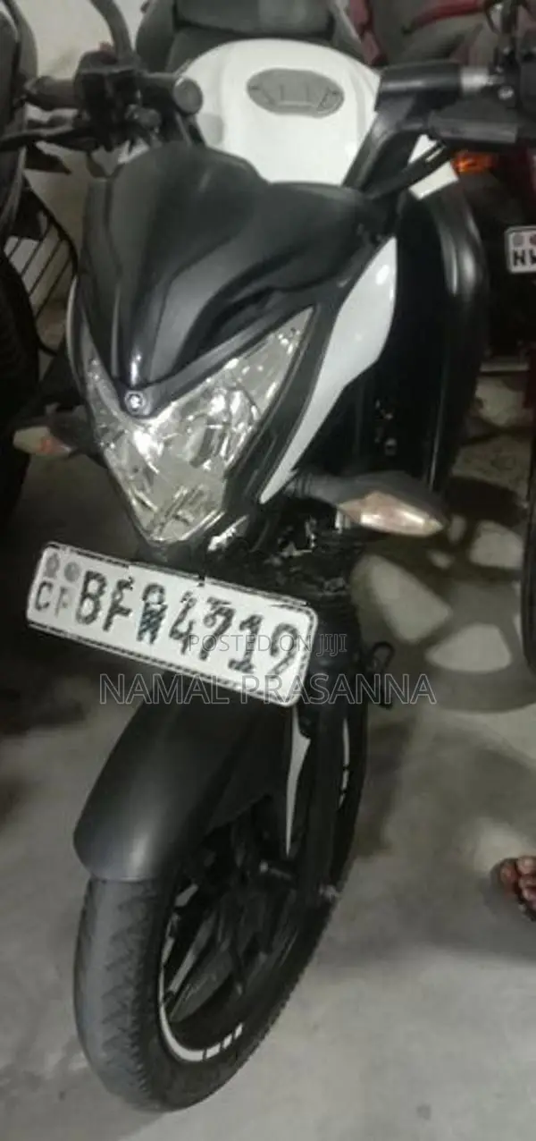 Bajaj Pulsar NS160 2017