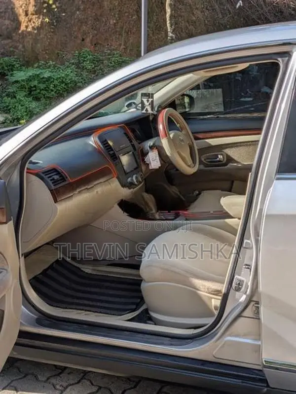 Nissan Bluebird Sylphy G11 2007