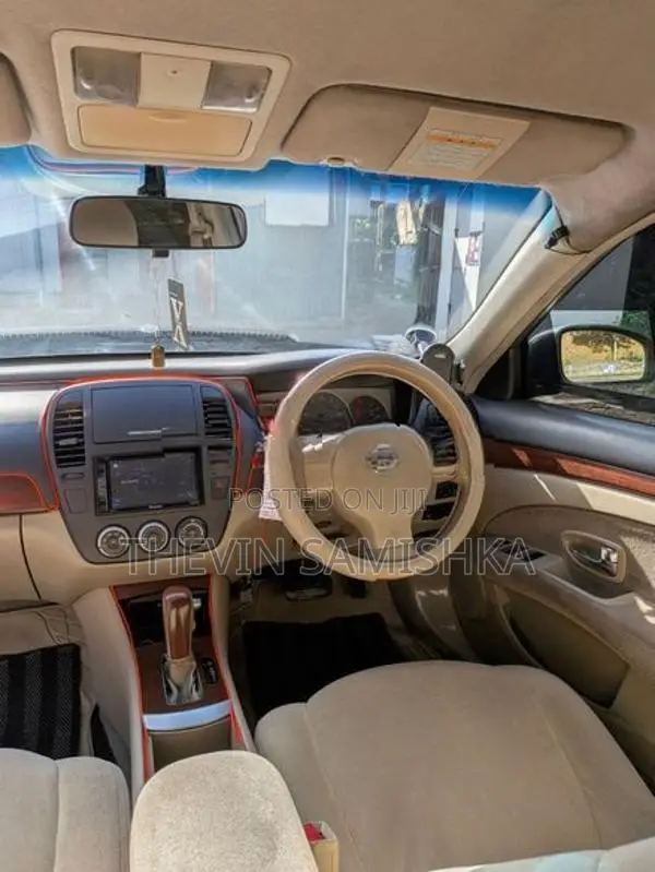 Nissan Bluebird Sylphy G11 2007
