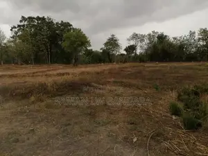අක්කර දෙකක ඉඩම මහියංගන ,46 දෙහිගොල්ල සොරබර වැව පාර