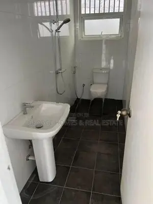 11 Bedroom house for Rent at Colombo 5