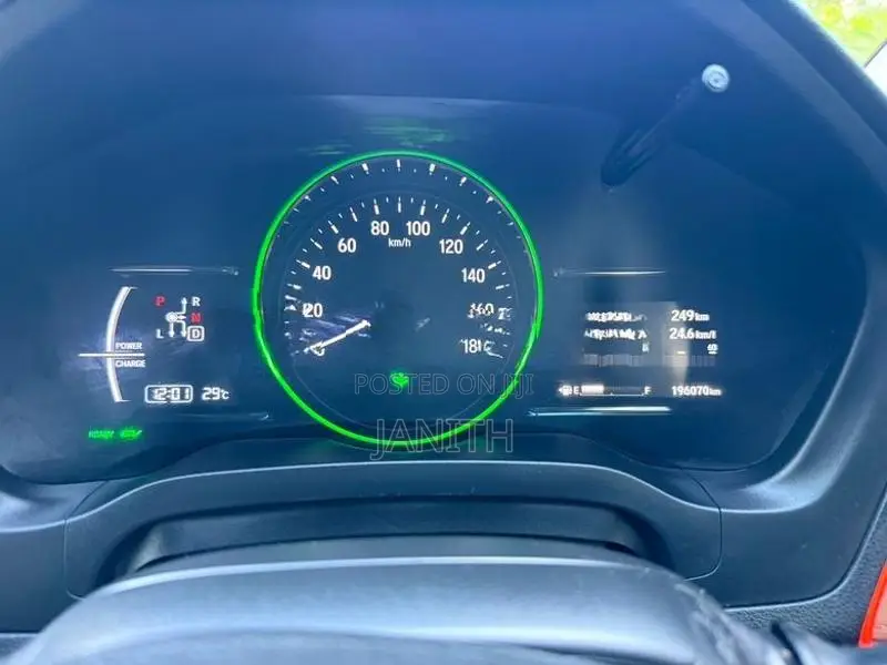 Honda Vezel 2016