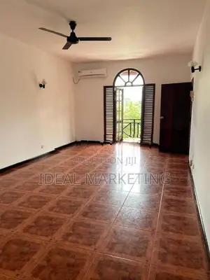 3 Bedroom House for Rent - Nawala, Senanayake Mawatha (EM1176)