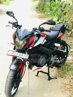 Bajaj Pulsar NS160 2017