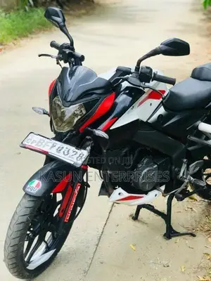 Bajaj Pulsar NS160 2017