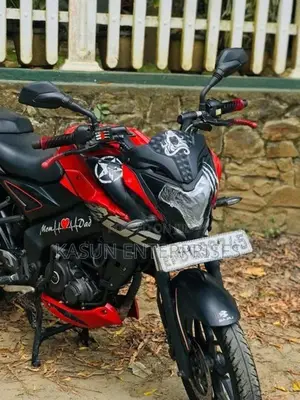 Bajaj Pulsar NS160 2018