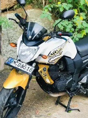 Yamaha FZ S 2015