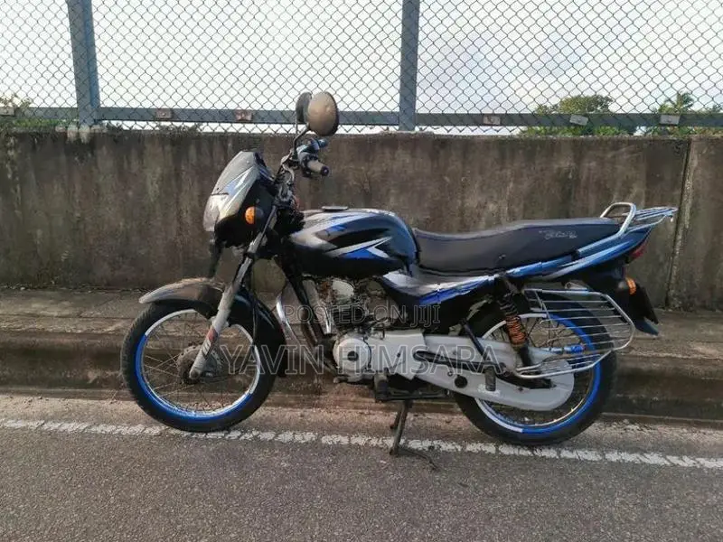 Bajaj CT100 2009