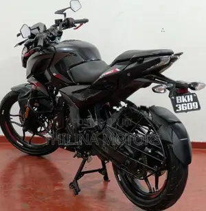 Bajaj Pulsar N160 2025