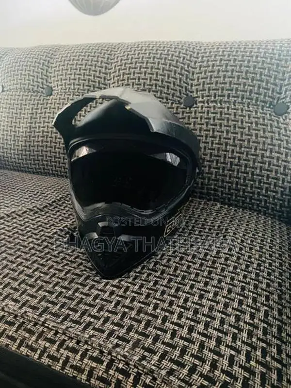 Beon Full Face Helmet
