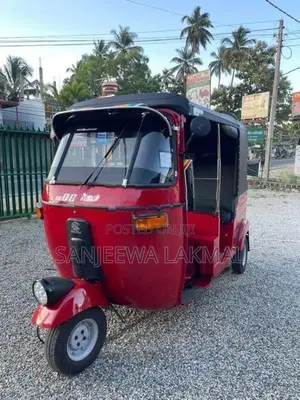 Bajaj RE 2stork 2005