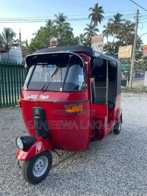 Bajaj RE 2stork 2005