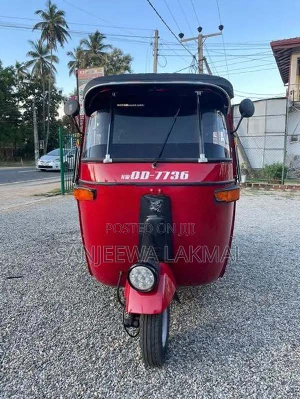 Bajaj RE 2stork 2005