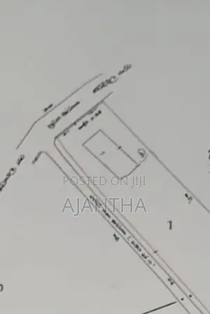 Gampaha Yakkala 83.5 Perch Infront Of Ranawiru Apparels With House Sal