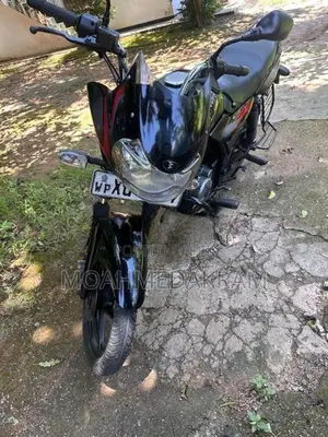 Bajaj Discover 125 2012