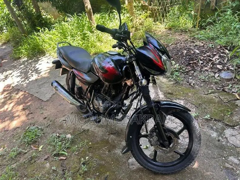 Bajaj Discover 125 2012