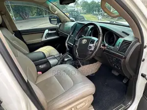 Toyota Land Cruiser V8 2009