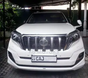 Toyota Land Cruiser Prado TX 150 2014