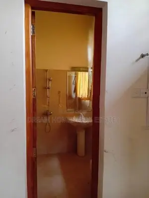 Large House for Long-Term Rent – Negombo