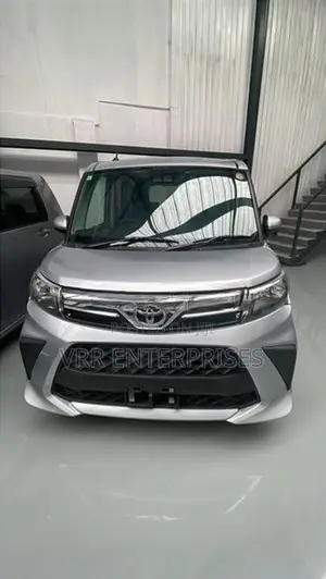 Toyota Roomy 2023