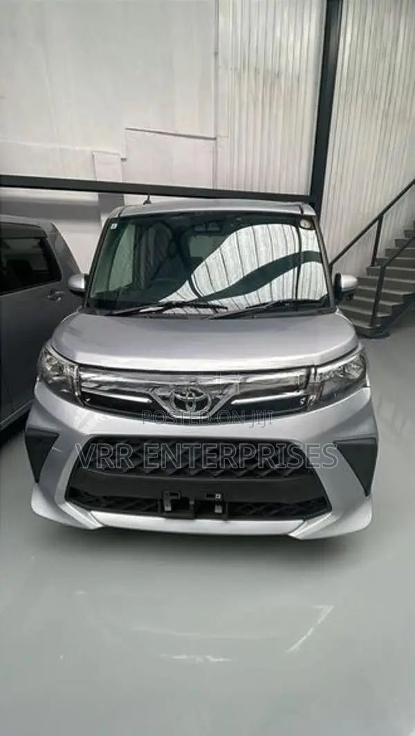 Toyota Roomy 2023