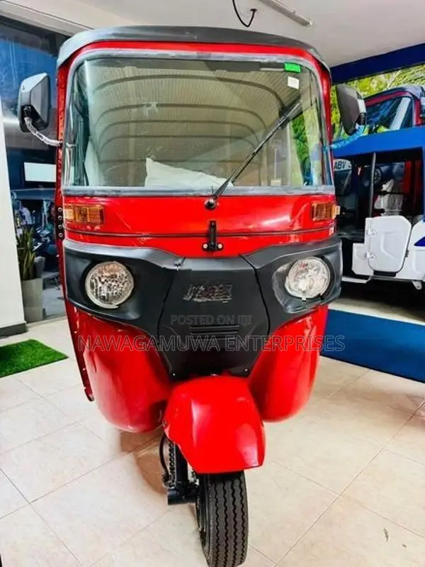 Bajaj RE 2026