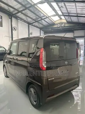 Nissan Roox 2024