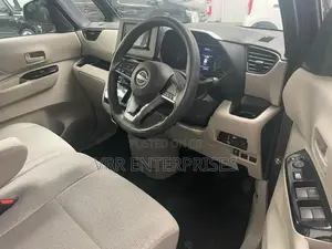 Nissan Roox 2024