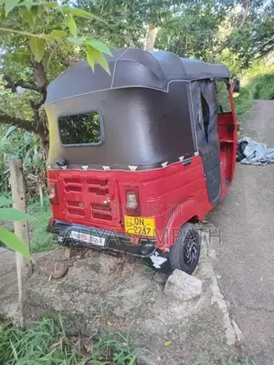 Bajaj RE 2007