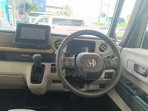 Honda N-Box 2024