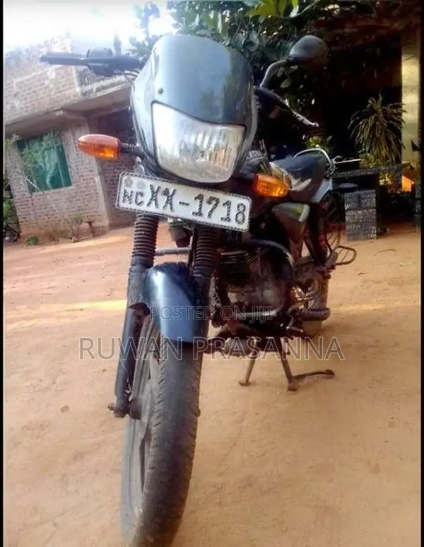 Bajaj Platina 100 2012