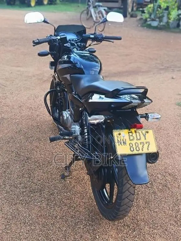 Bajaj Pulsar 150 2016